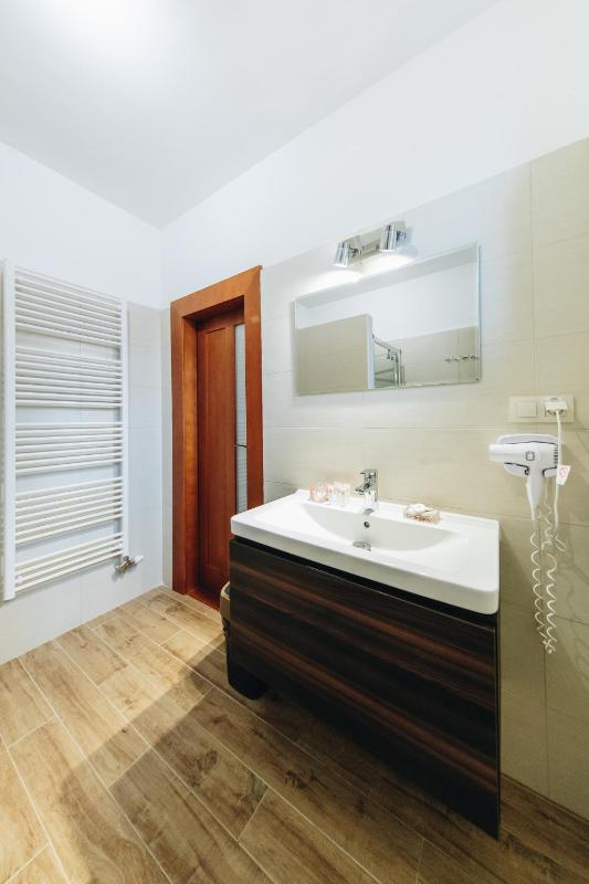 Two-Bedroom Suite with Terrace image 2