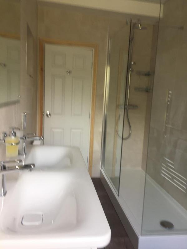 Superior Suite image 2