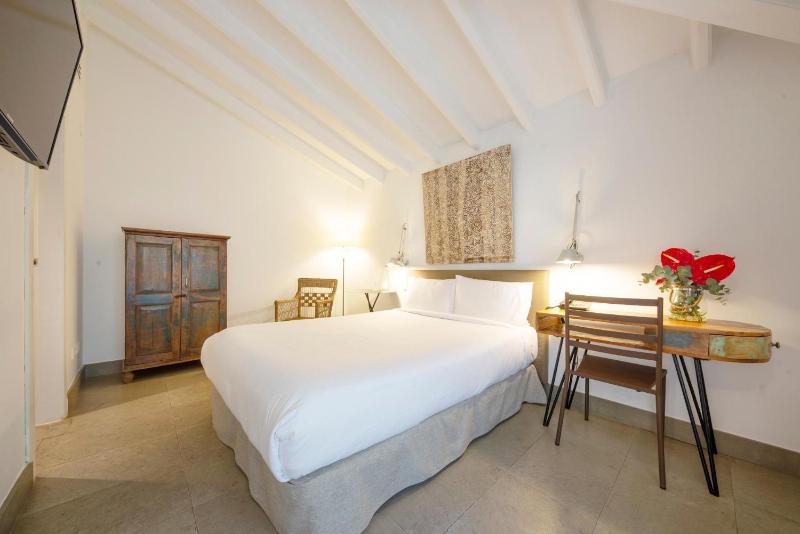 Double Room Garden (2 Adults) image 3