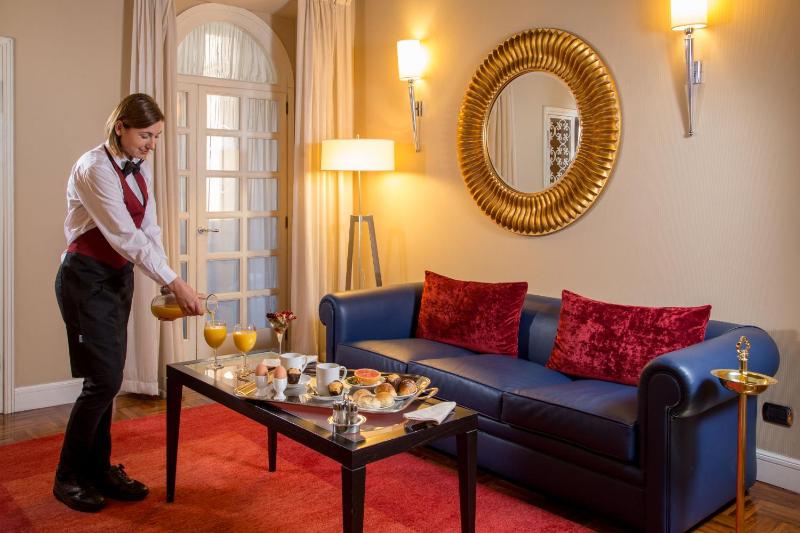 The Inn at the Spanish Steps Luxury Collection - Suite Condotti - image 5