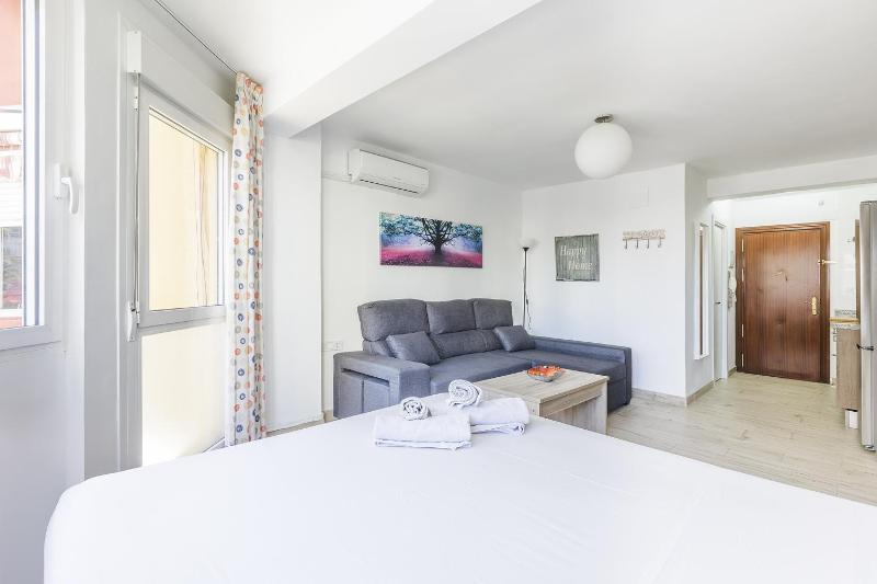 A&N Poolside Coastal Studio Torre del Mar - image 37
