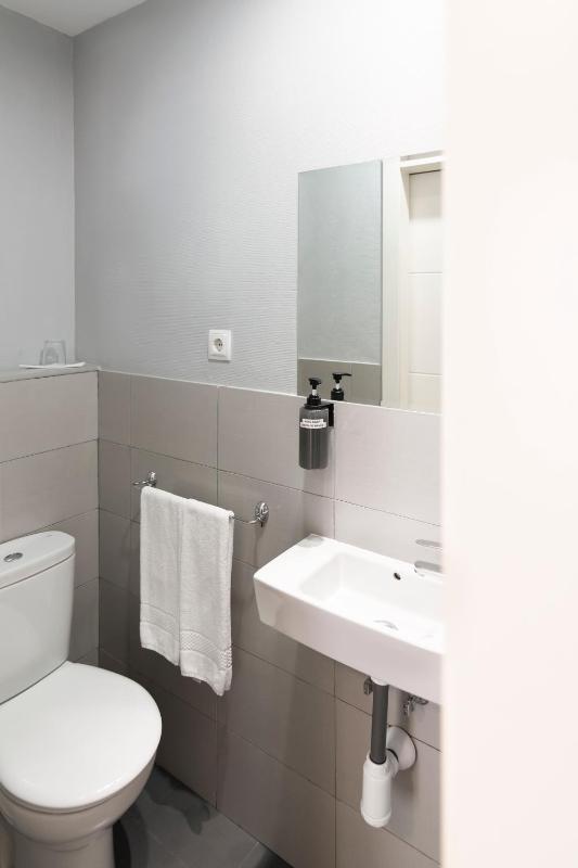 Superior Double or Twin Room image 3