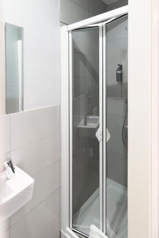 Superior Double or Twin Room image 2