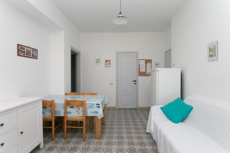 M081 - Marcelli residence Mare Verde trilo con giardino - image 12