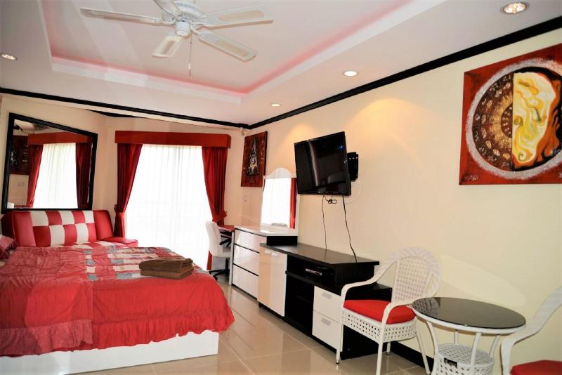 Sea view apartment Jomtien beach condominium S2 16th floor Pattaya - image 13