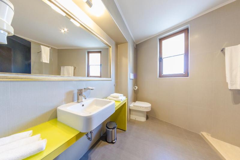 Triple Room image 4