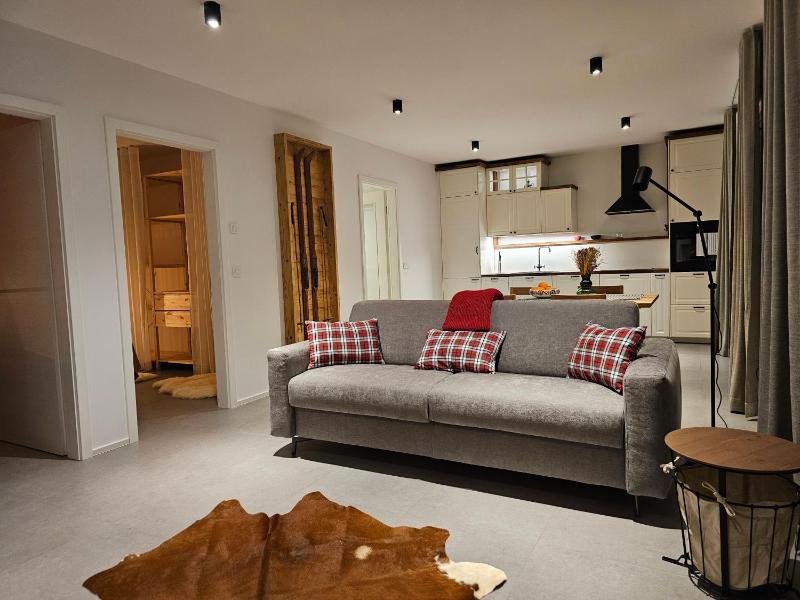 Two-Bedroom Apartment with Terrace image 3