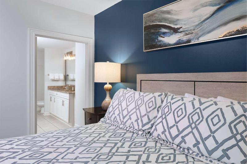 Two-Bedroom Condo with Ocean View image 2