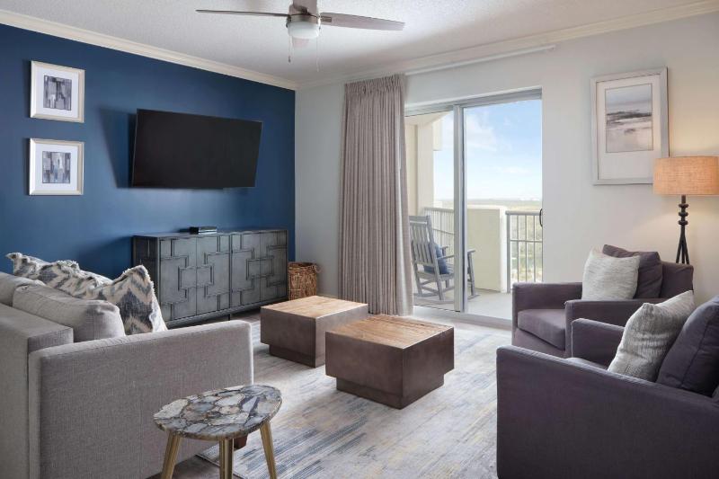 Two-Bedroom Condo with Ocean View image 3