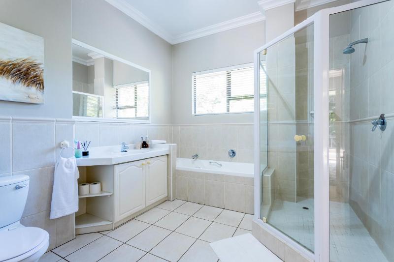 11 Sawubona Zimbali Chalets - image 4