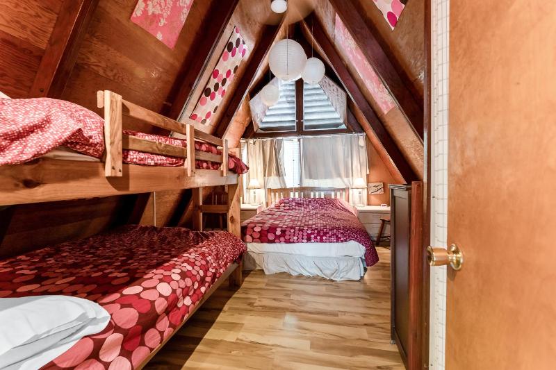 Three-Bedroom House image 3