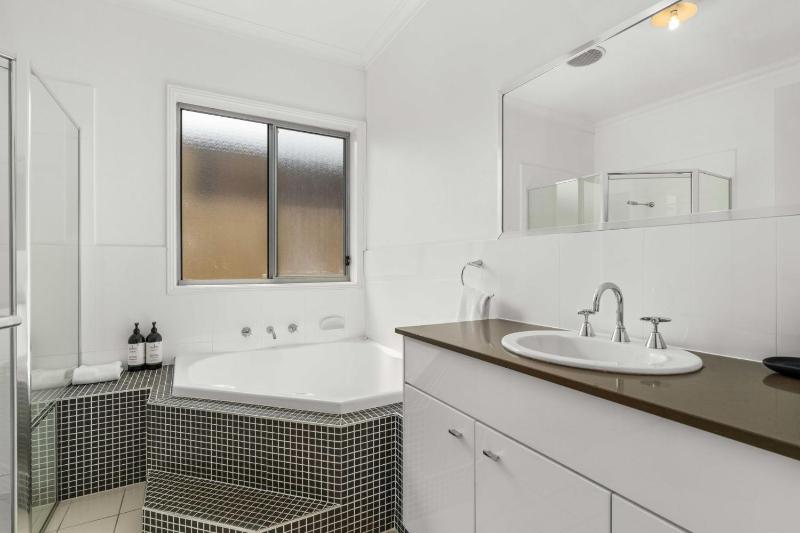 Seashells Holiday House - image 5