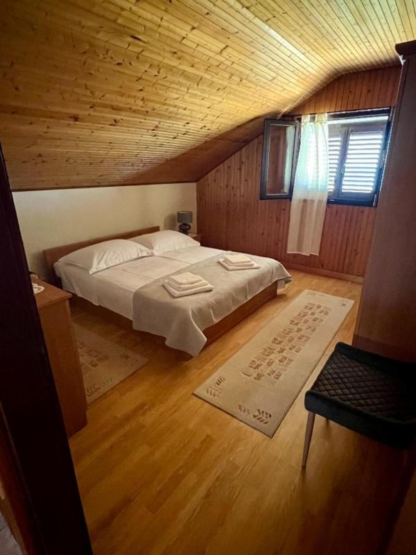 Apartments by the sea Zavalatica Korcula - 9137 - image 19