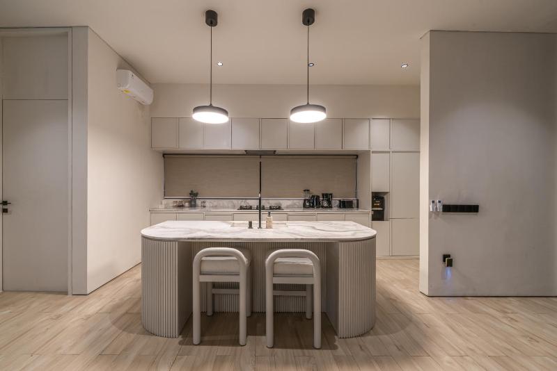 Villa Kiyoji: Brand New Minimalistic 3BR in Umalas - image 6