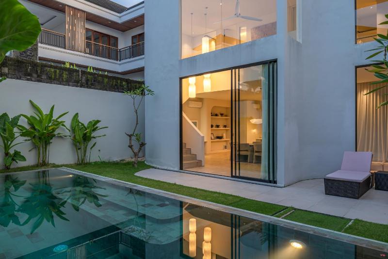 Villa Kiyoji: Brand New Minimalistic 3BR in Umalas - image 44