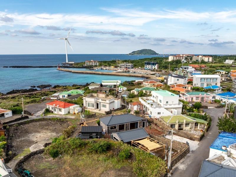 Libentia Stay Jeju - image 7