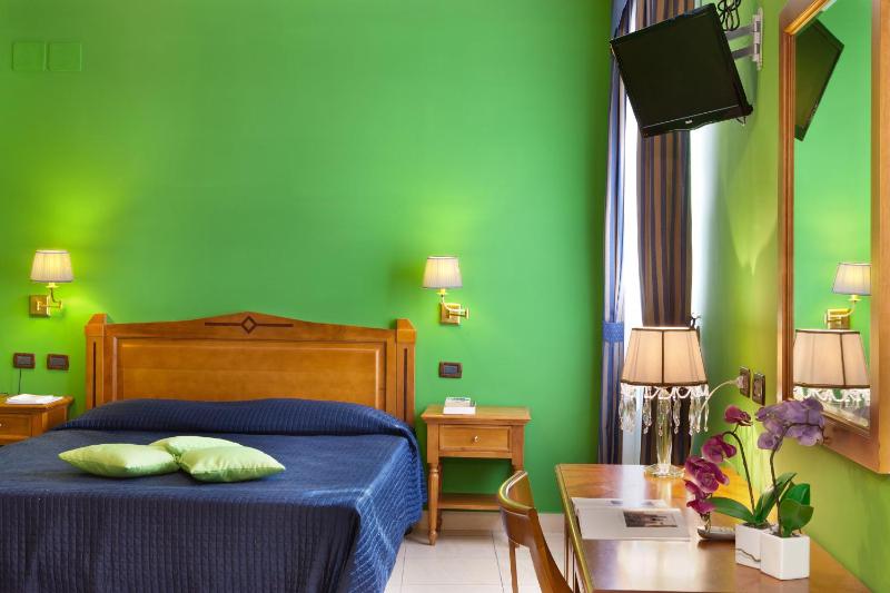 Double or Twin Room with Spa Package image 3