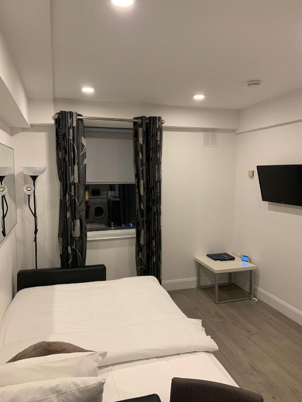 Parnell Apartments - image 13