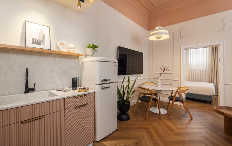 Villa Albi - Machne Yehuda Hotel - image 5