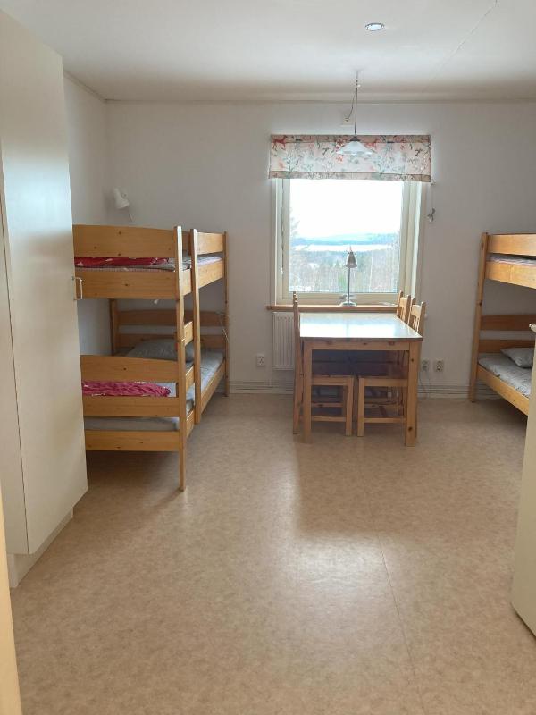 Quadruple Room with Shared Shower image 1