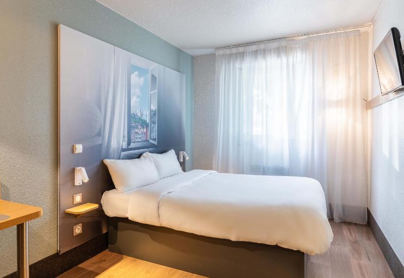Double Room image 1