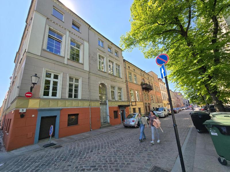 Z15 River Apartment - image 25