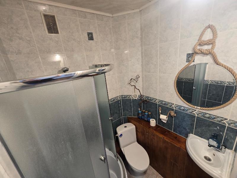 6A Meridian Apartment with sauna - image 2