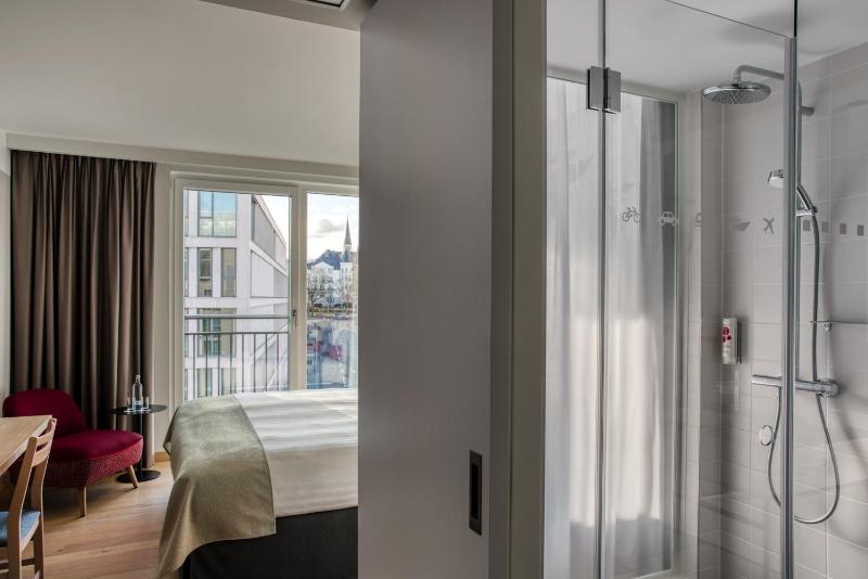 Superior Double Room image 4