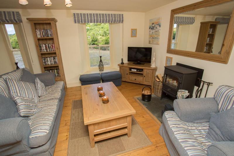 Coombe Villa - image 7