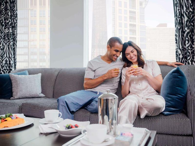 Prestige King Suite image 1