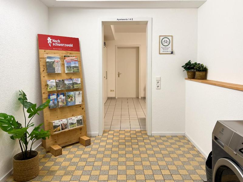 One-Bedroom Apartment with Balcony image 3