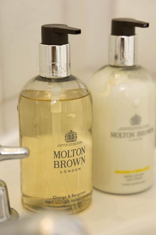 Heritage Room image 2