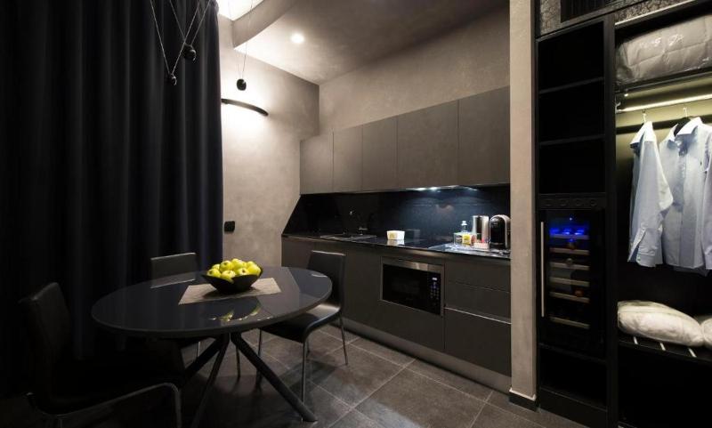 Apartment with Spa Bath image 3