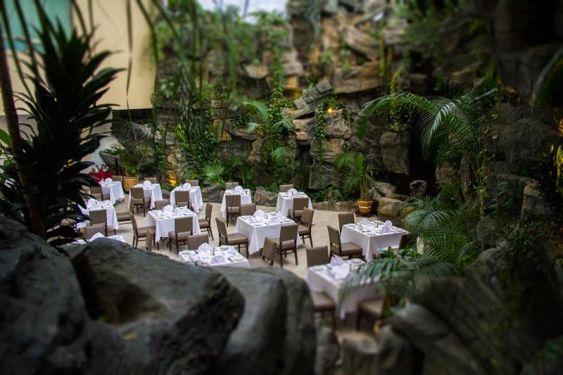 Clarion Suites Hotel Guatemala City - image 12