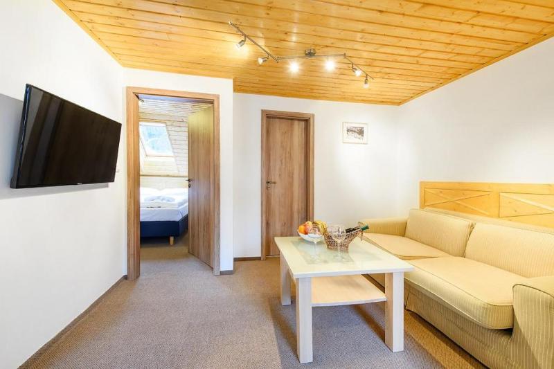 Family Room image 2