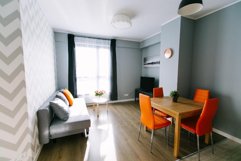 One-Bedroom Apartment image 2