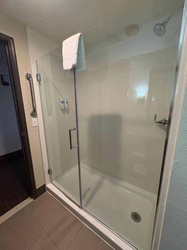 Comfort Suites Near Denver Downtown - image 36