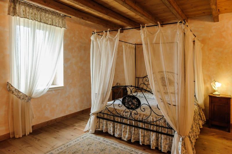 Two-Bedroom Apartment image 3