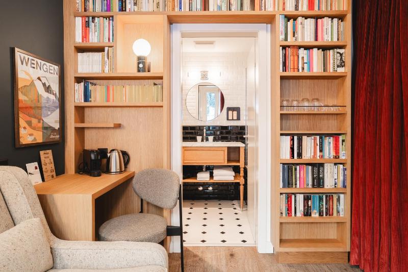 Privilege Room image 4