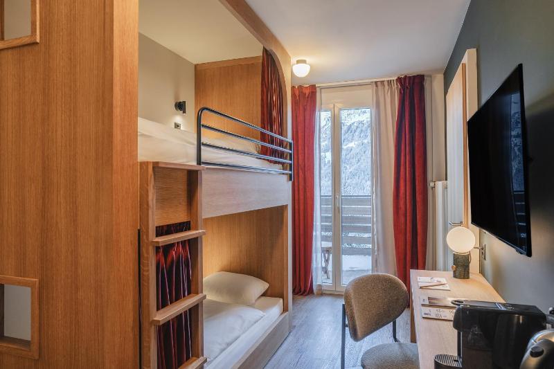 Room with Bunk Beds image 1