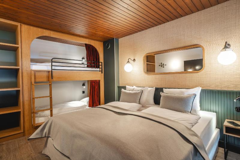 Duplex Room for 4 People image 4