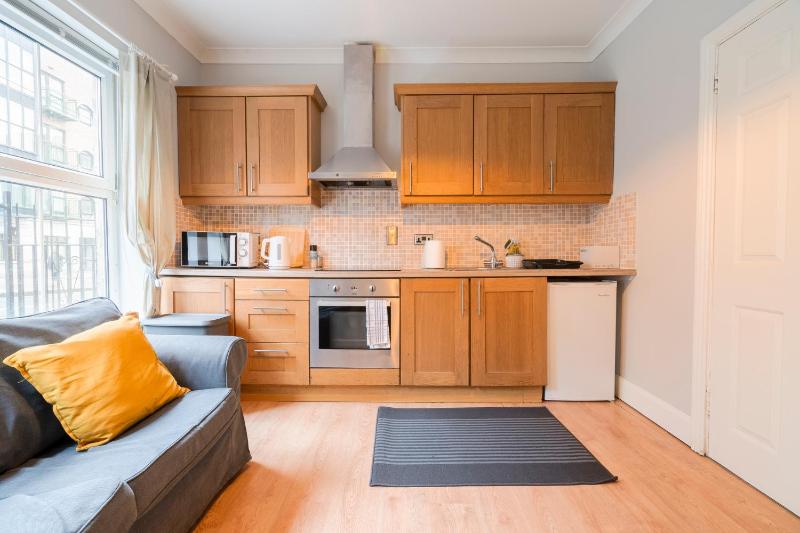 Stay in the heart of Dublin - image 15