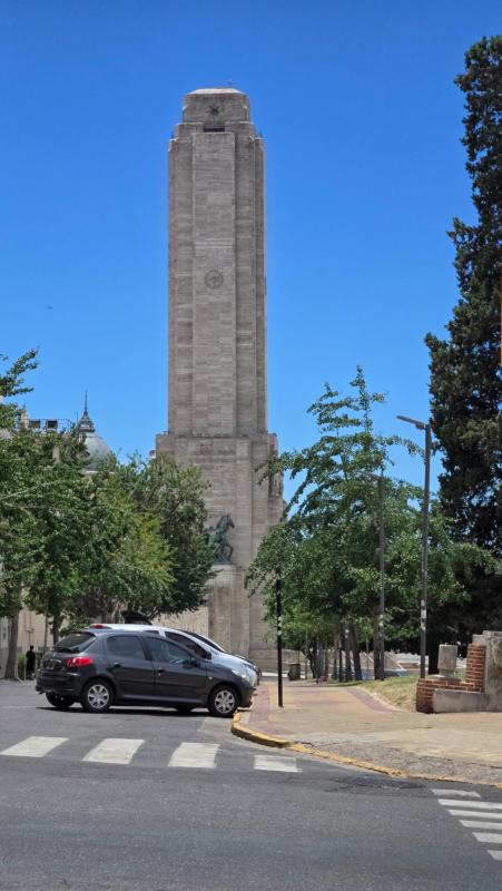 Monumento y Río - Parking privado con costo adicional - image 11