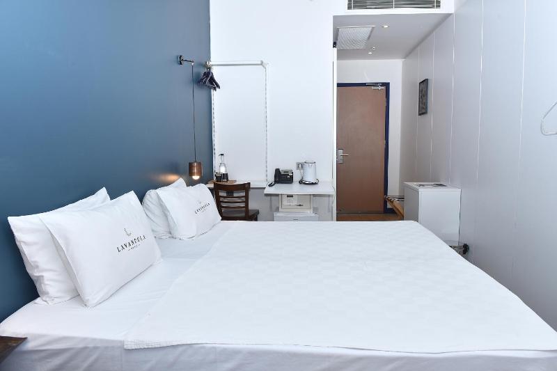 Standard Single Room image 3