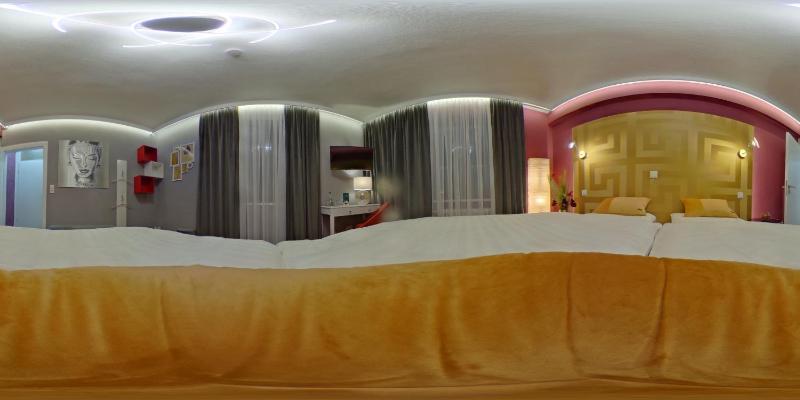 Superior Double Room image 1