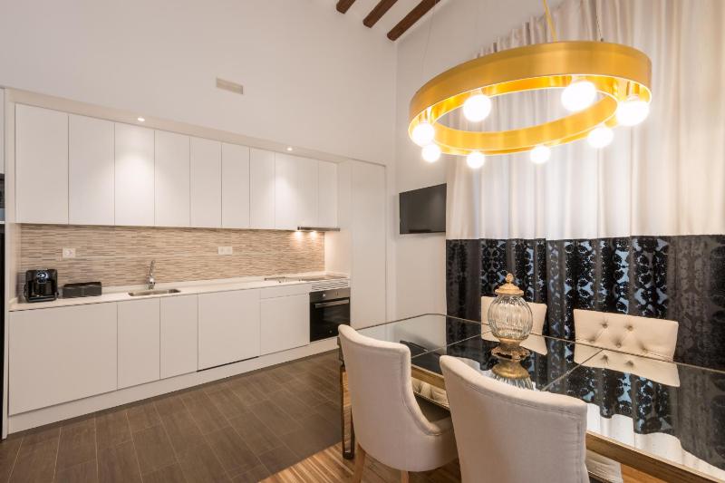 BiBo Suites Oro del Darro - image 9
