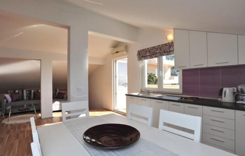 Apartments Pavlinovic - image 10