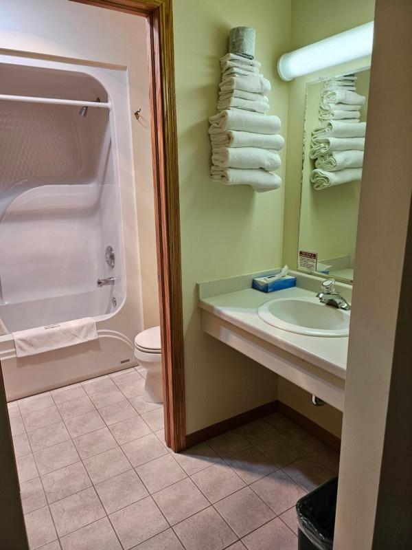 Deluxe Double Room image 3