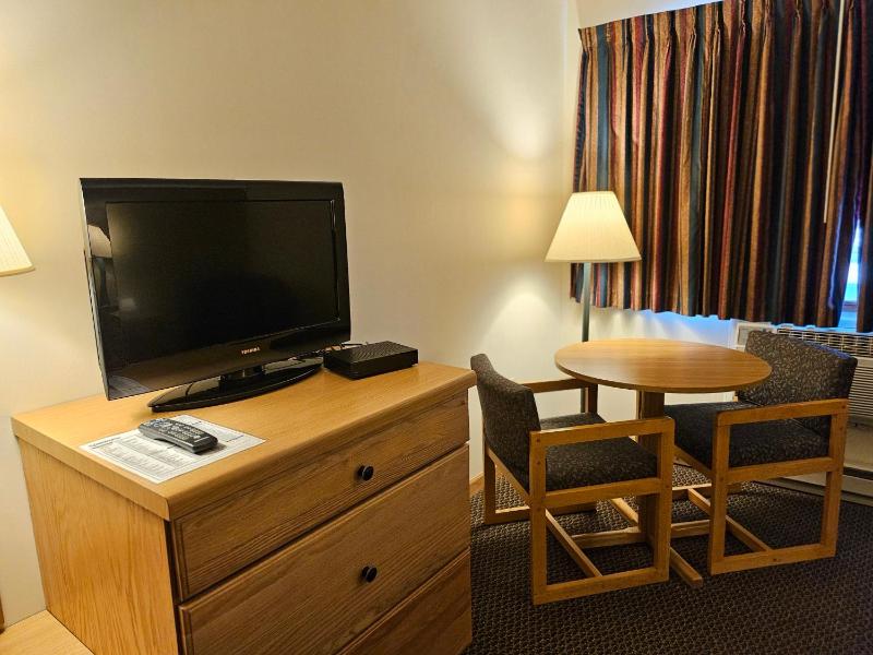 King Room image 2