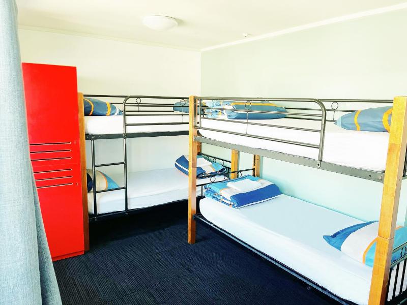 United Auckland - image 9
